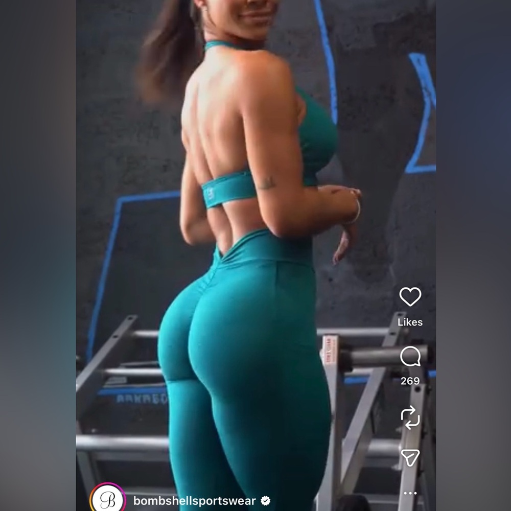 Bombshell Sportswear Set